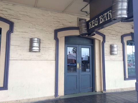 Exeter Hotel - Pubs and Clubs 0
