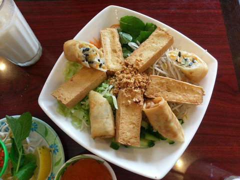 Rice Paper Vietnamese Cuisine - Go Out 0