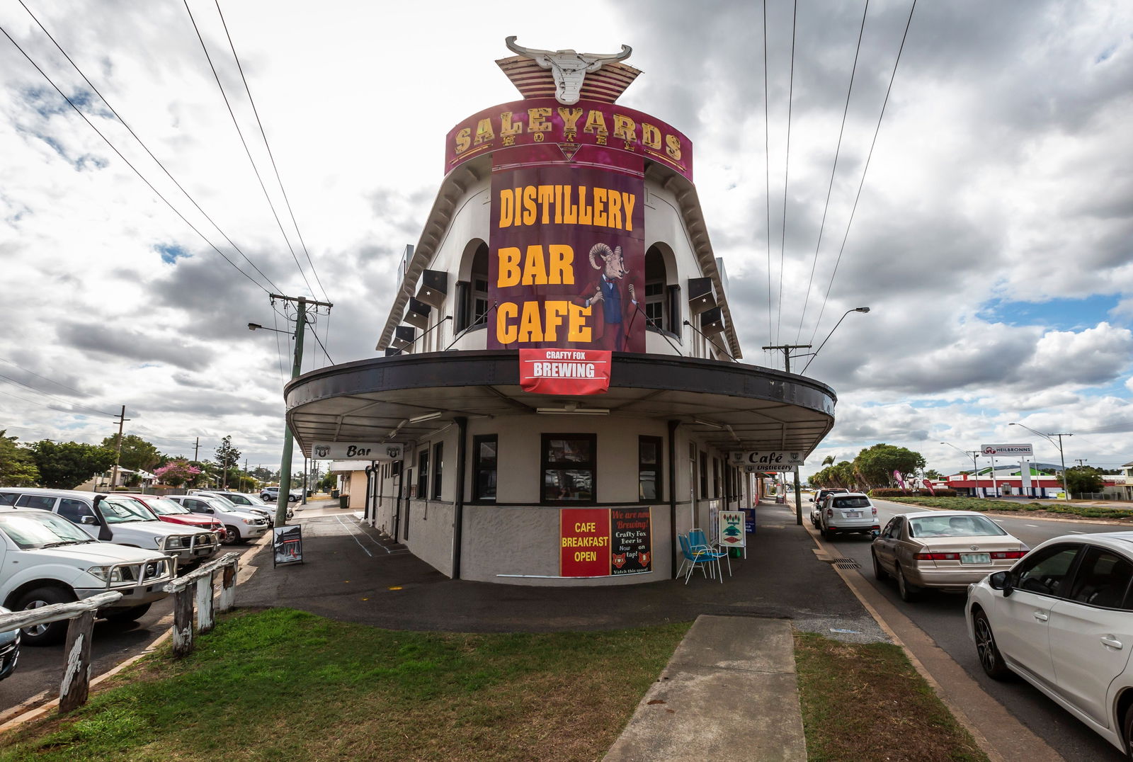 Allenstown QLD Pubs and Clubs