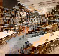 Cotta - Pubs and Clubs