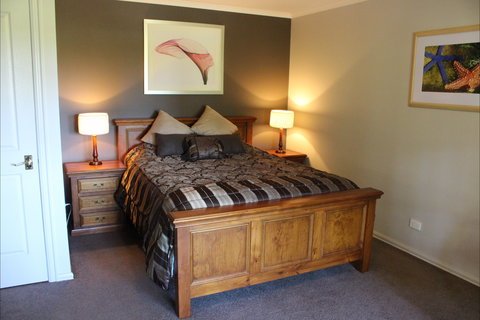 Djinta Djinta Winery - Go Out 2