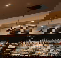 Frankie  Co Cafe - Pubs and Clubs