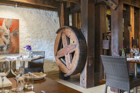 Leonards Mill - Pubs and Clubs 0
