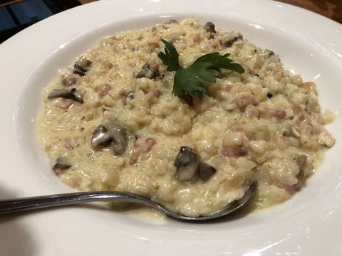 Maddison's - Go Out 0