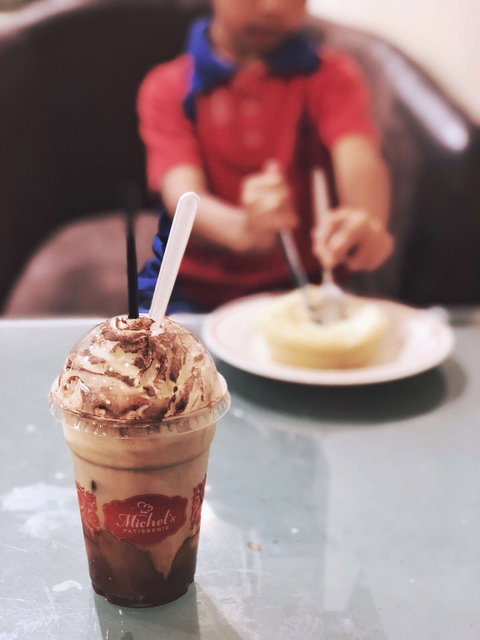 Michel's Patisserie East Victoria Park - East Victoria Park - Pubs and Clubs 0