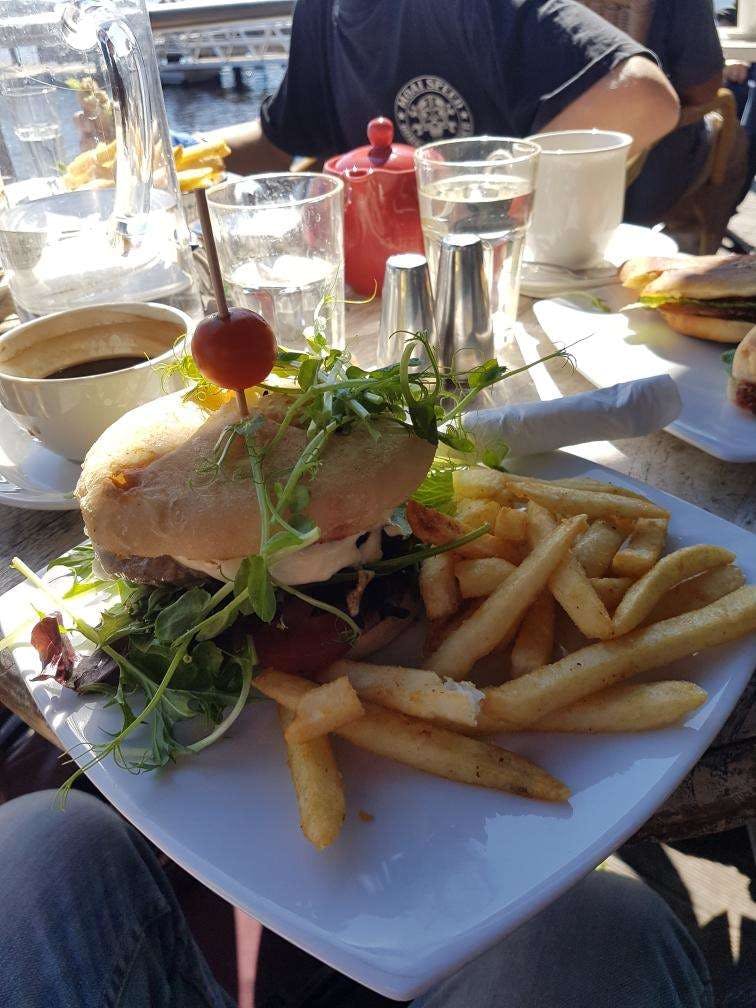 Mandurah WA Pubs and Clubs