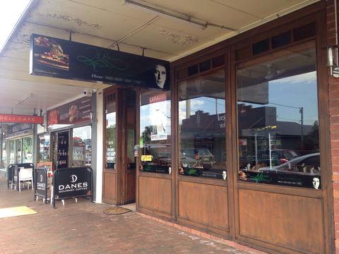 Al Pacino's Pizza & Italian Cuisine - Pubs and Clubs 0
