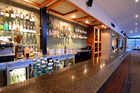 Cuisine Restaurant And Bar - Go Out 2