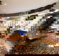 Victoria Point Tavern - Pubs and Clubs