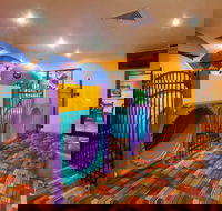Balaclava Hotel - Earlville - Go Out