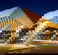 Buckley's Entertainment Centre - Pubs and Clubs