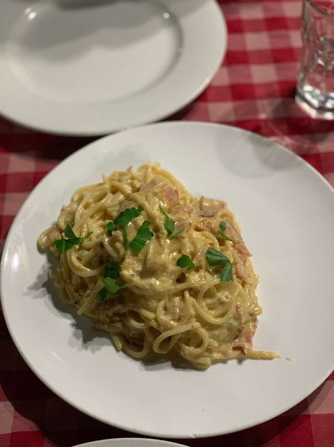 Charlie's Pizza Restaurant - Go Out 0