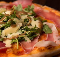 Bella Venezia - Pubs and Clubs