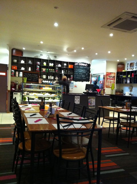 Queensland National Hotel - Go Out 4
