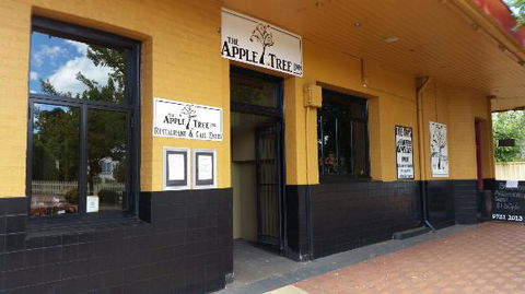 The Apple Tree Inn - Pubs and Clubs 0