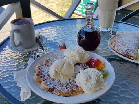 Bredbo Pancake & Crepe Parlour - Pubs and Clubs 0
