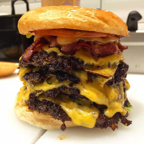 St. Burgs - Caroline Springs - Pubs and Clubs 0