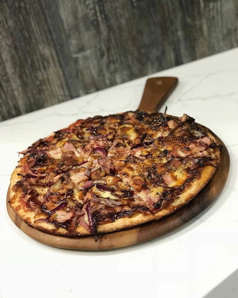 EJZ Pizza - Pubs and Clubs 0