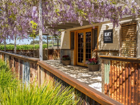 Flavours Of The Riverland - Go Out 1