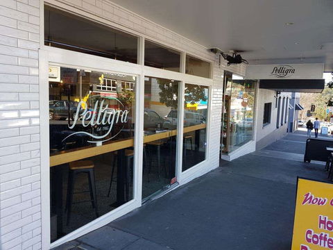 Froggy's Bistro - Go Out 0