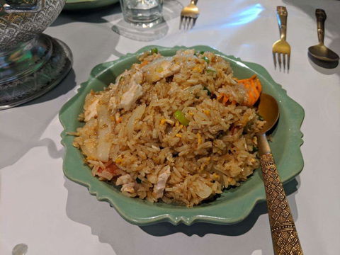 Saowanee Thai - Pubs and Clubs 0