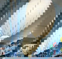 Thom Dick  Harry's - Go Out