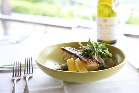 Tides Restaurant And Bar - Pubs and Clubs 2