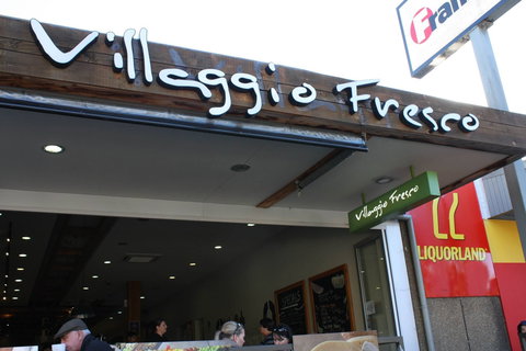 Villaggio Fresco - Pubs and Clubs 0