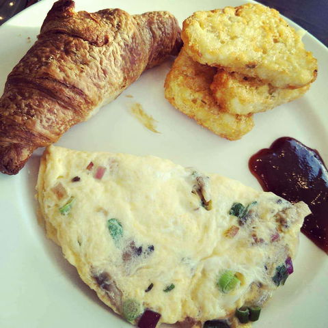 Baygarden Restaurant - Go Out 0