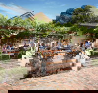Murray Street Vineyards - Pubs and Clubs