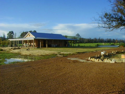 Thomson Brook Wines - Pubs and Clubs 0