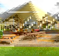 Flametree Wines - Pubs and Clubs