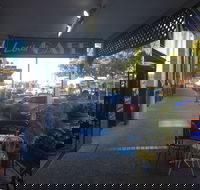 Lou's Cafe Restaurant - Go Out