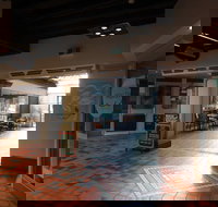 Mike's Country Kitchen - Pubs and Clubs