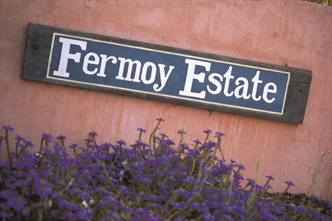 Fermoy Estate - Pubs and Clubs 0