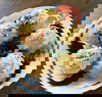 Gopi Ka Chatka - Pubs and Clubs