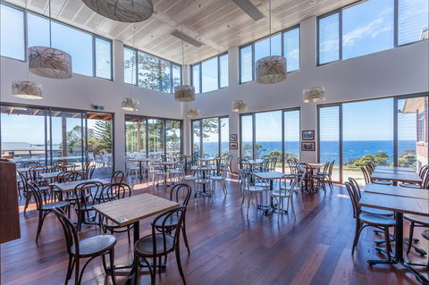 Tathra Hotel - Go Out 2