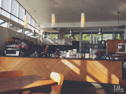 The Marina Cafe - Go Out 0