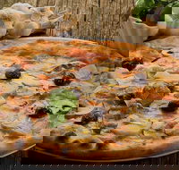 Alex's Pizza - Pubs and Clubs