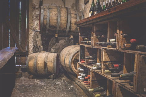 Brand's Laira Of Coonawarra - Pubs and Clubs 1