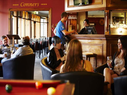 Conners Restaurant And Bar At Clare Country Club - Pubs and Clubs 1