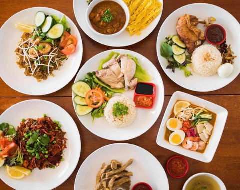 Izz Cafe - Pubs and Clubs 0