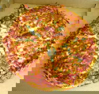 Pizza D'Lite - Pubs and Clubs