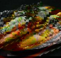 Sook Sabai - Pubs and Clubs