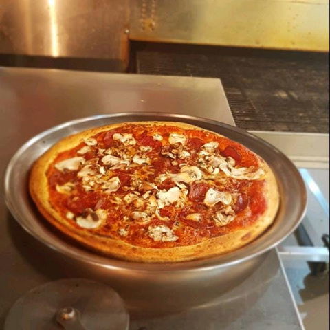 The Pizza Box - Pubs and Clubs 0