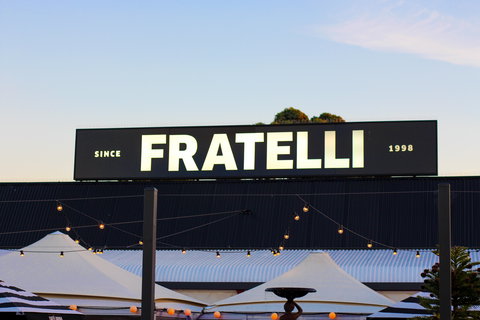 Fratelli Frankston - Go Out 0