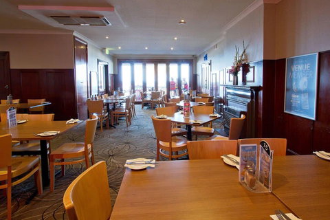 Seacliff Beach Hotel - Go Out 0