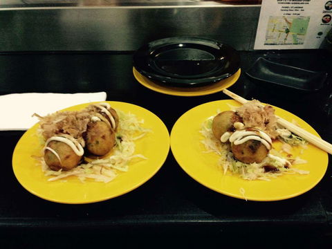 Hana Japanese Sushi Restaurant - Pubs and Clubs 0