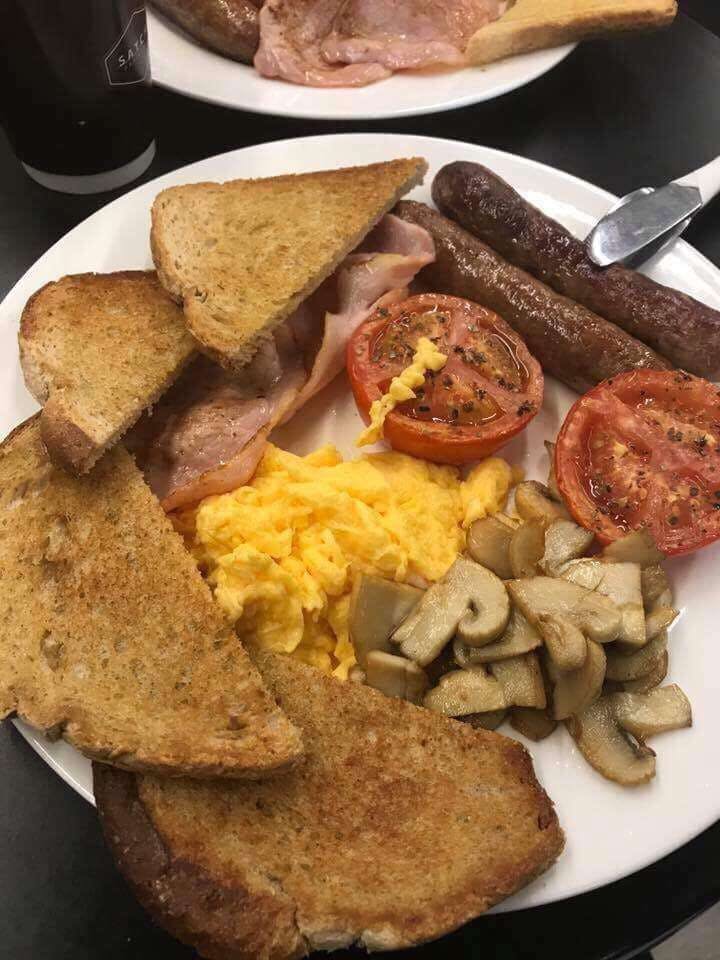 Deer Park VIC Pubs and Clubs