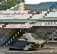 Tecoma Bakery - Pubs and Clubs